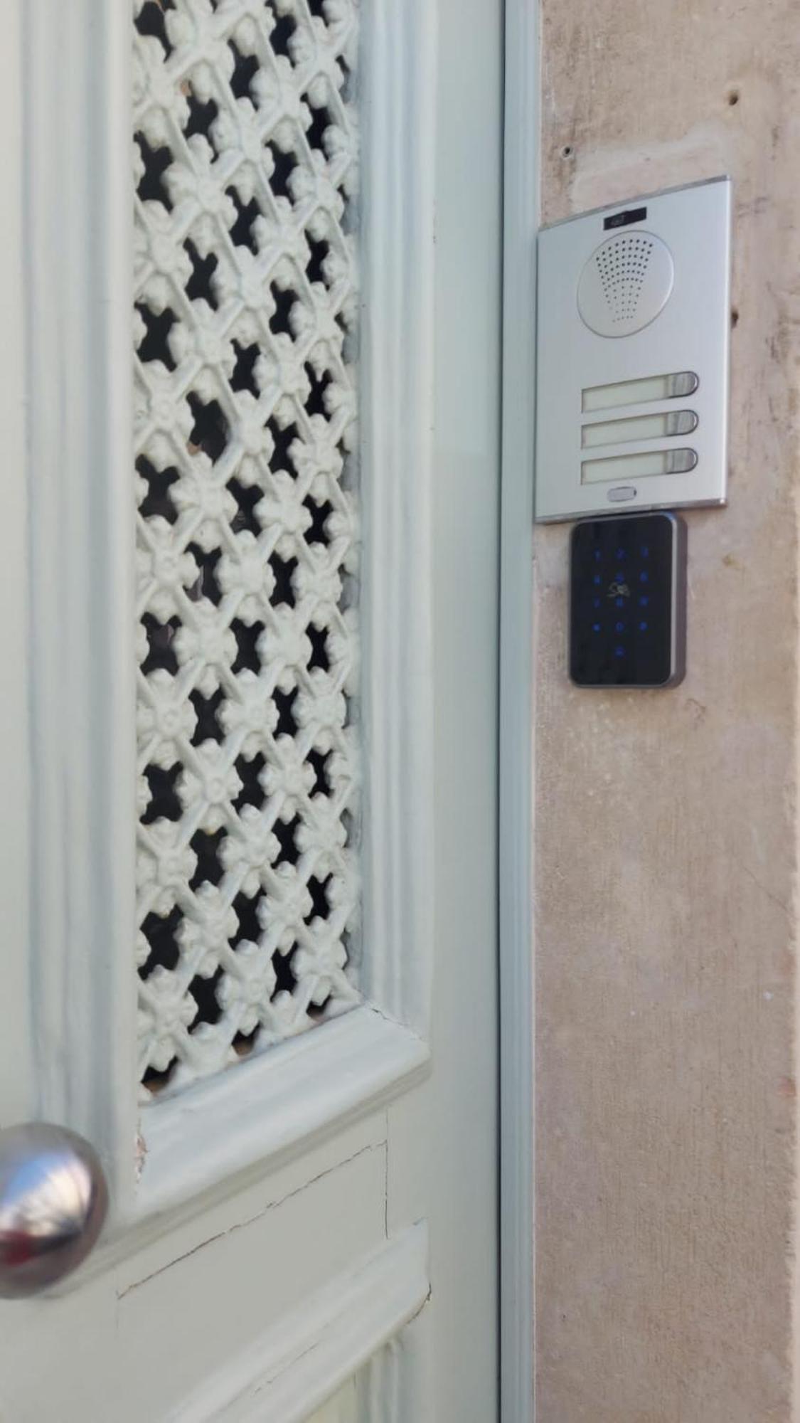ホテル Quarto Centro Lisboa エクステリア 写真